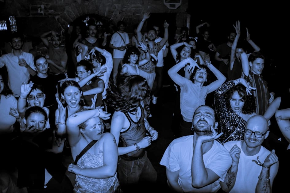 La Waw! Présente Sa Whack Sensation